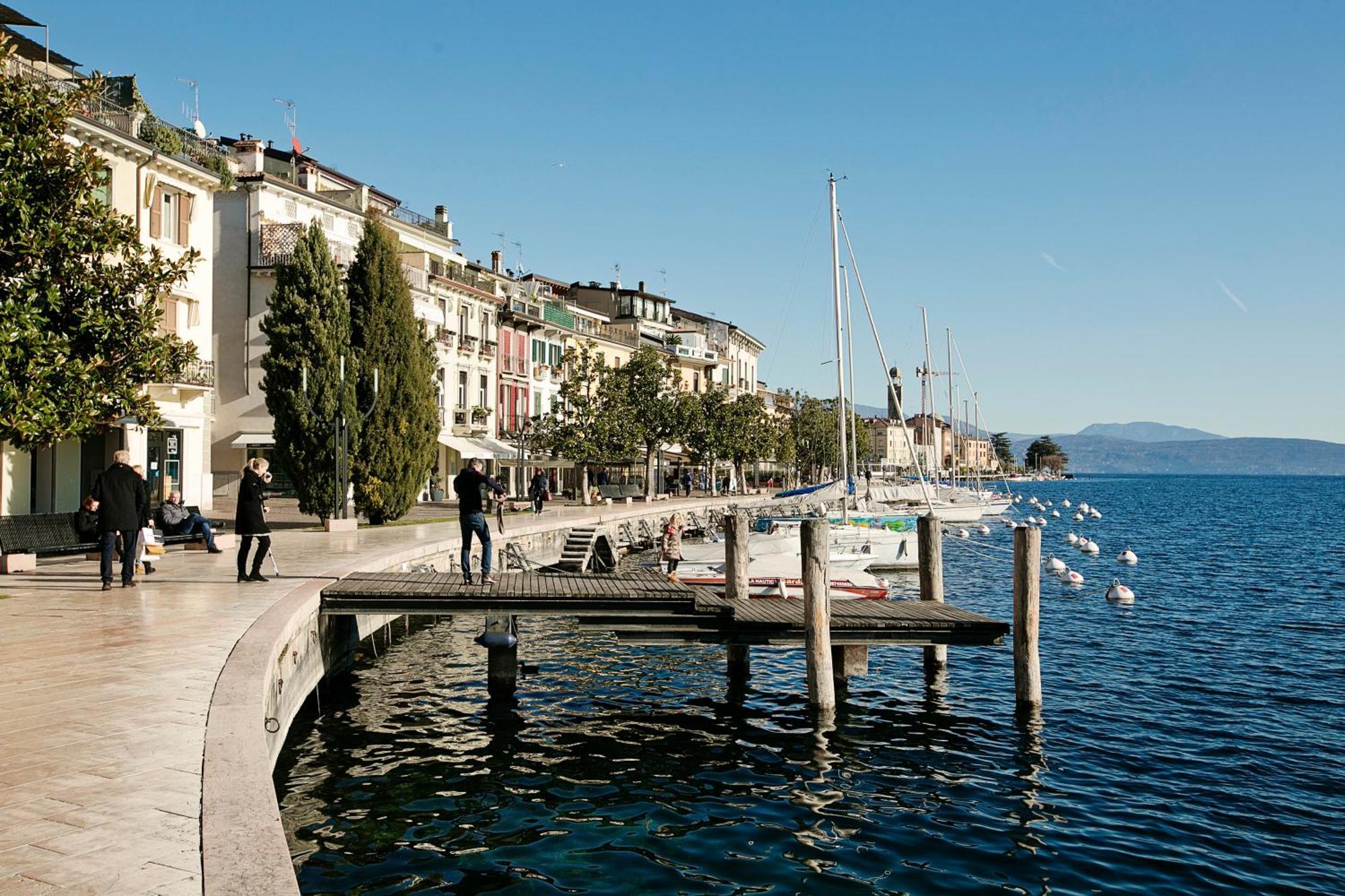 Villa Alberti 900M From Garda Lake - Happy Rentals Сало Экстерьер фото