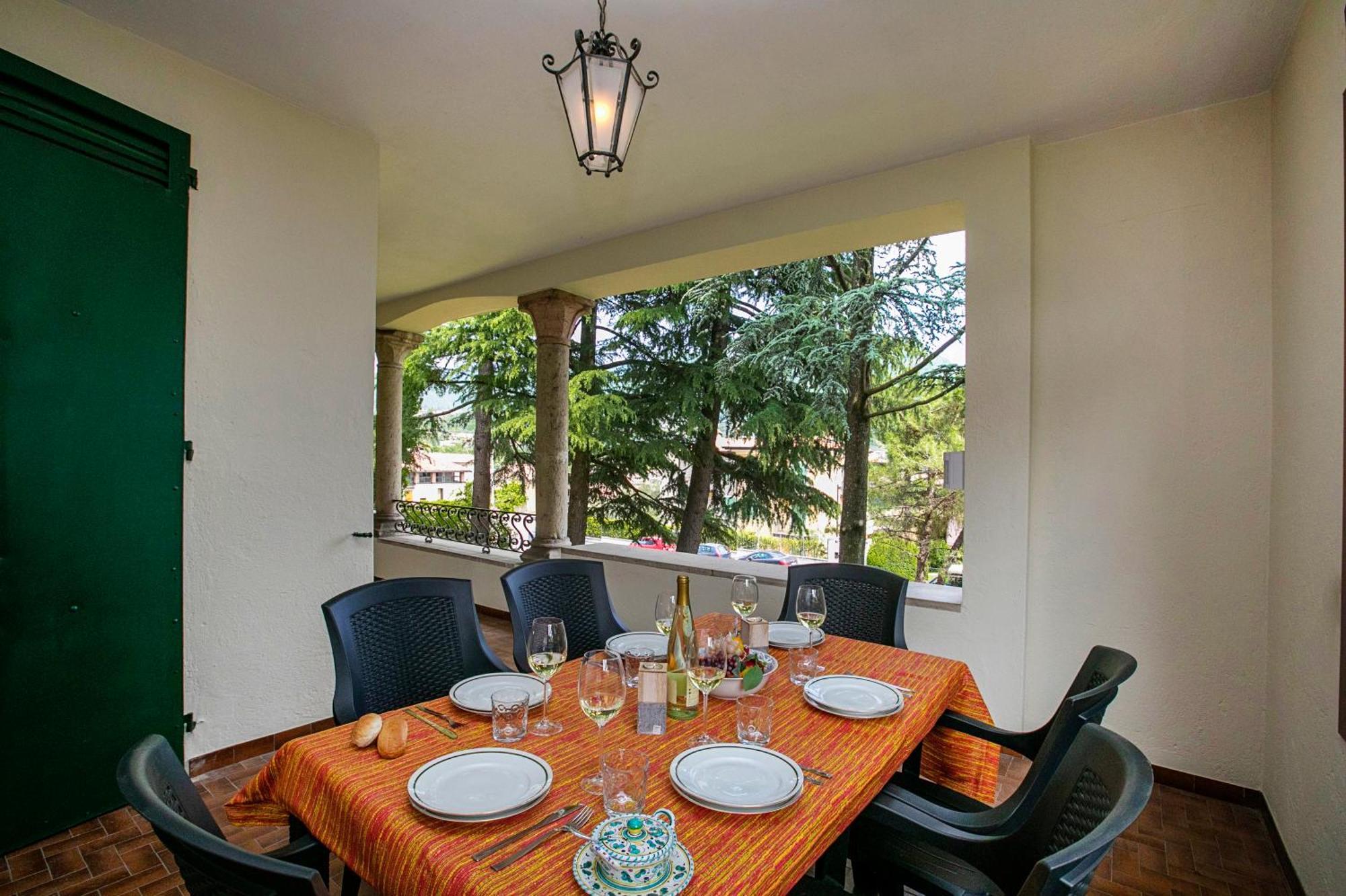 Villa Alberti 900M From Garda Lake - Happy Rentals Сало Экстерьер фото