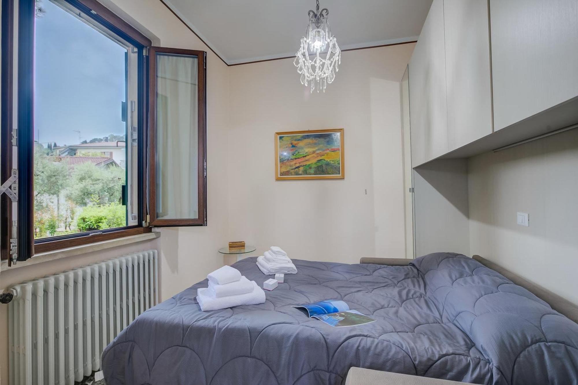 Villa Alberti 900M From Garda Lake - Happy Rentals Сало Экстерьер фото