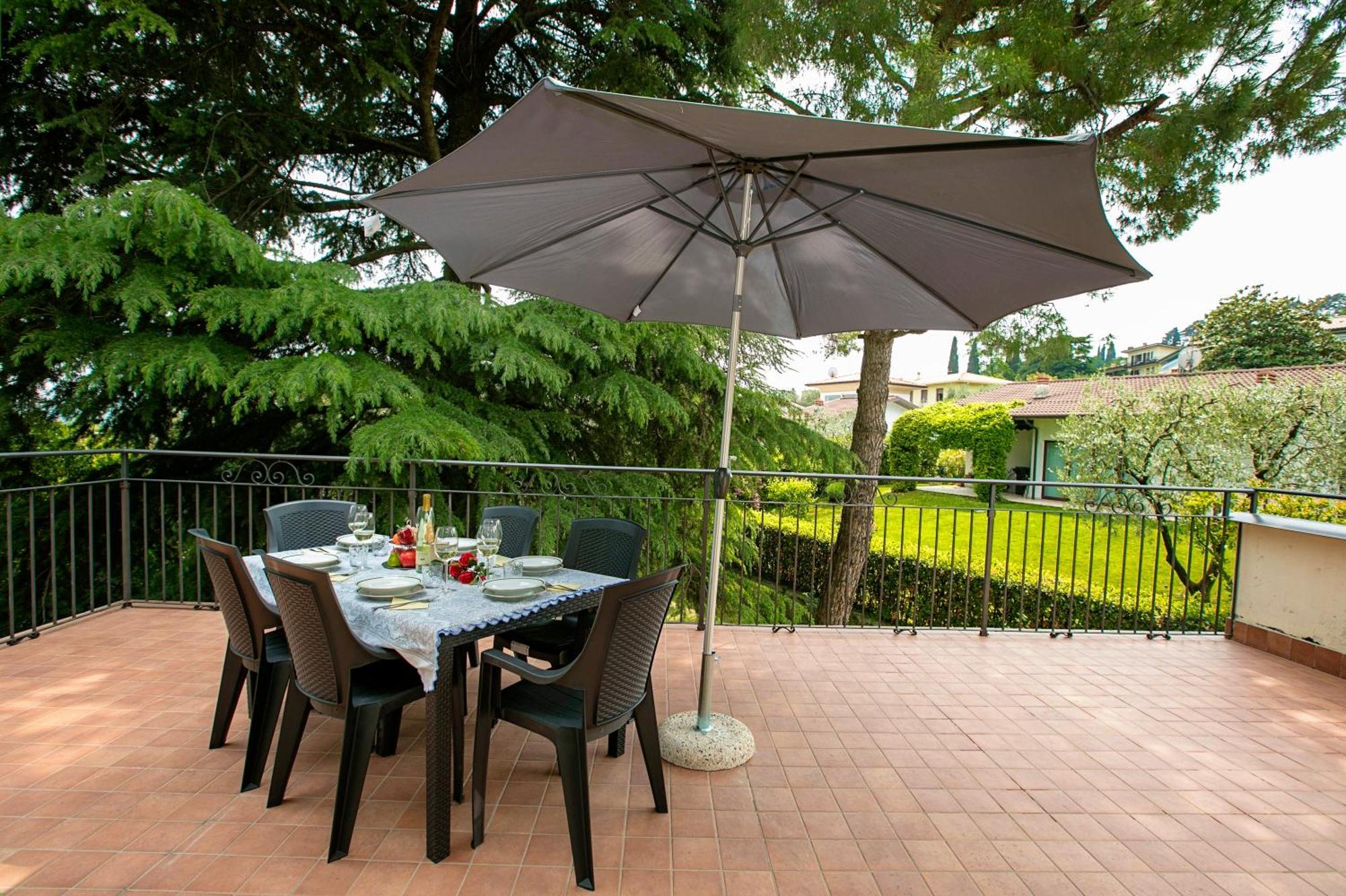 Villa Alberti 900M From Garda Lake - Happy Rentals Сало Экстерьер фото